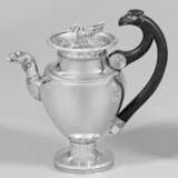 Seltene Biedermeier-Kaffeekanne Silber. Trompetenf… - Foto 1