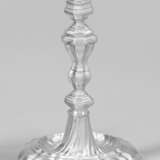 Barocker Tafelleuchter Silber. Runder, vierfach pa… - photo 1