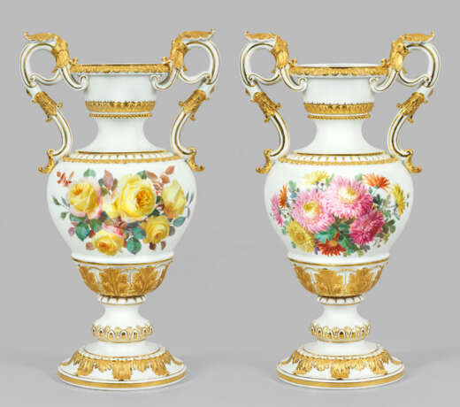 Große Meissen Prunkvase mit Blumendekor in der … - photo 1