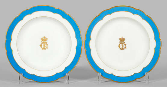 Paar Suppenteller mit Monogramm von Friedrich C… - фото 1