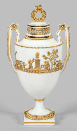 Prächtige Potpourri-Vase mit Puttenreigen Über ein… - photo 1