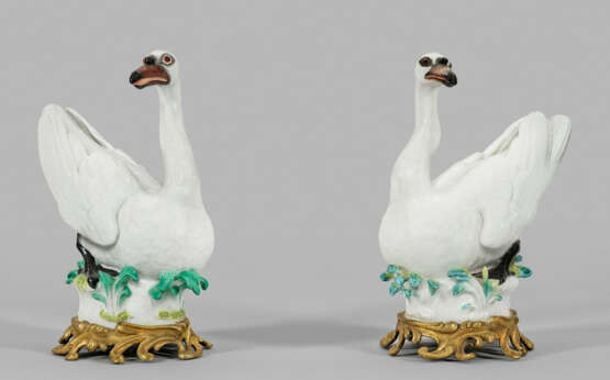 Paar seltene frühe Meissen Schwanenfiguren Getrage… - photo 1