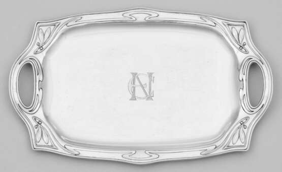 Jugendstil-Henkeltablett Silber. Viereckige, gesch… - photo 1