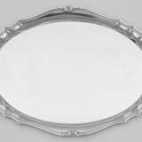 Großes Tablett im Barockstil Silber. Flacher, oval… - Foto 1