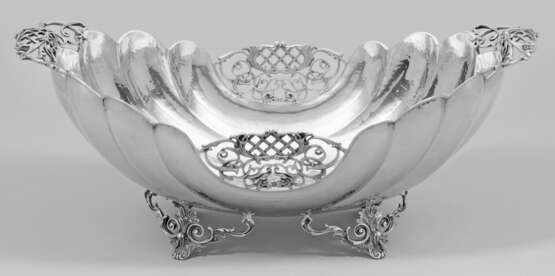 Prächtige Neorokoko-Jardiniere Silber. Auf vier du… - Foto 1