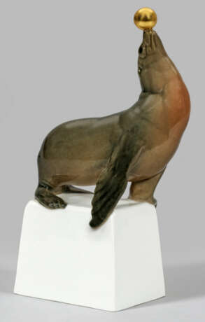 Jugendstil-Figur "Jonglierender Seelöwe" von Meiss… - photo 1