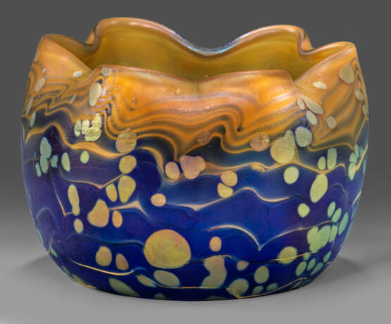 Seltene Loetz-Vase mit "Cytisus"-Dekor (Goldregen-… - photo 1