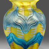 Loetz-Vase mit "Phänomen"-Dekor Ovoide Form, leich… - фото 1