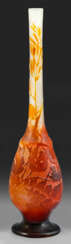 Solifleur-Vase von Emile Gallé Gefußte Form mit ge…