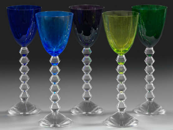 Fünf "Véga Fortissimo"-Weingläser von Baccarat Far… - фото 1