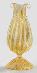 "Cordonato d'oro"-Ziervase von Barovier & Toso Ovo…