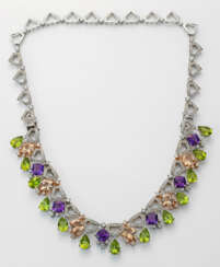 Elegantes Multicolor-Collier Weißgold, gest. 750. …