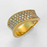 Moderner Brillant-Bandring Gelbgold, gest. 750. Pa… - фото 1