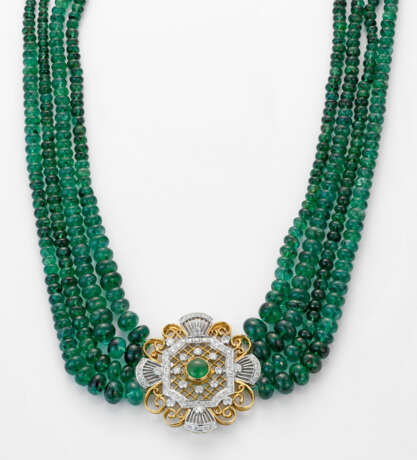 Repräsentatives Collier de Chien mit Smaragden Gel… - photo 1