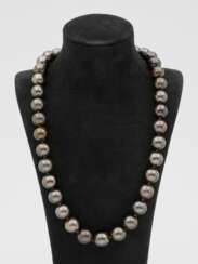 Tahitiperl-Collier Einreihige Kette aus 37 anthraz…
