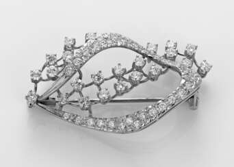 Brillant-Brosche aus den 1960er Jahren Weißgold, g…