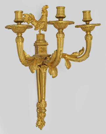 Louis XVI-Wandapplike 3-flg.; Bronze. Schmales, si… - photo 1