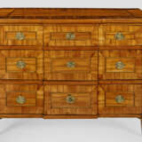 Louis XVI-Kommode Kirschbaum, furniert. Gerader, q… - Foto 1