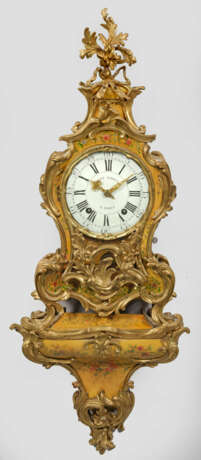 Prachtvolle Louis XV-Pendule mit Konsole Holz, hel… - фото 1