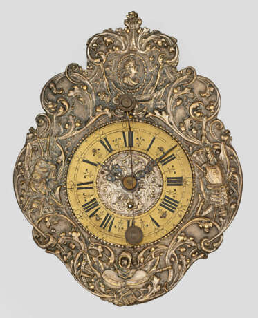 Kleine Barock-Wanduhr sog. Telleruhr. Messing, tei… - photo 1
