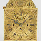 Barock-Tischuhr Messing und Eisen. Flaches Zifferb… - photo 1
