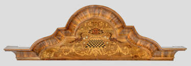 Barock-Supraporte Nussbaum, furniert sowie Einlage…