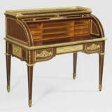 Signiertes Louis XVI-Zylinderbureau von Henry Dass… - Foto 2