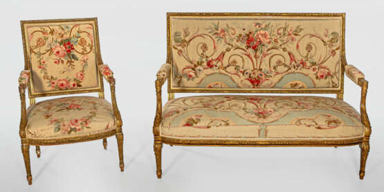 Louis XVI-Canapé und Fauteuil Holz, geschnitzt, ge… - photo 1