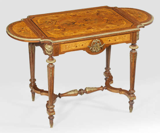 Napoleon III-Salontisch Palisander, furniert sowie… - фото 1