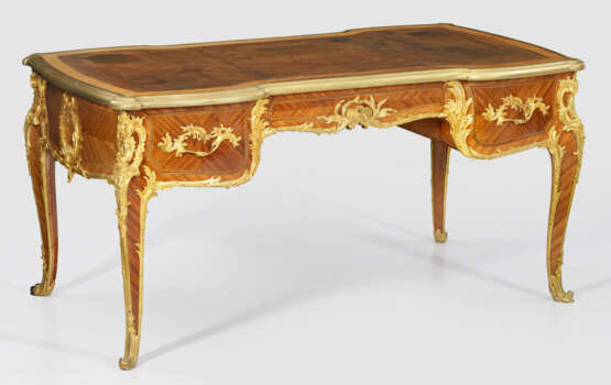Louis XV-Bureau plat Palisander und Mahagoni, furn… - photo 1