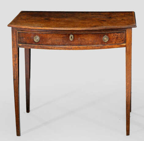 Regency-Konsoltisch Mahagoni. Gerader Zargenkasten… - photo 1