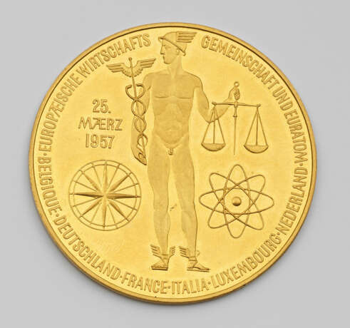 Goldmedaille "Europäische Wirtschafts… - photo 1