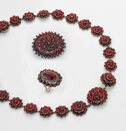 Granat-Parure Collier sowie korrespondie… - photo 1