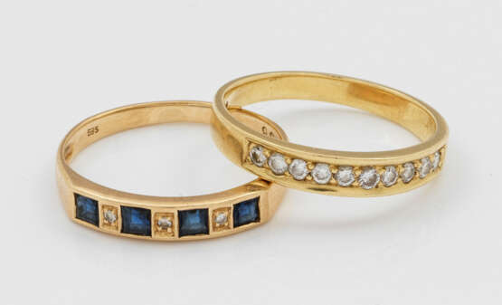 Zwei Saphir-Diamant-Bandringe Gelbgold, … - Foto 1