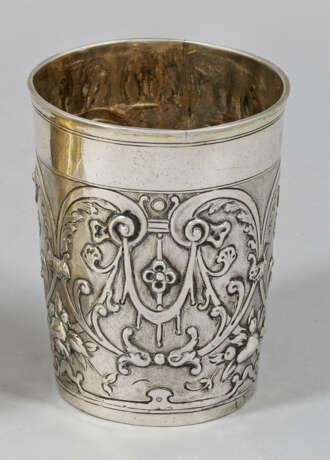 Barock-Becher Silber. Sich konisch erwei… - фото 1