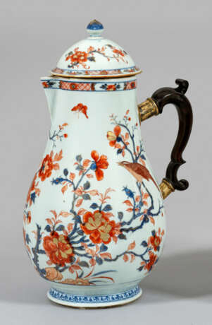 Seltene große Kanne mit Imari-Dekor Über… - photo 1