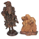 Zwei Figuren aus Holz des Budai mit einem Knaben und eines Unsterblichen - photo 1