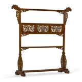 A RARE HUANGHUALI CLOTHES RACK - photo 3