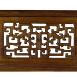 A RARE HUANGHUALI CLOTHES RACK - photo 5