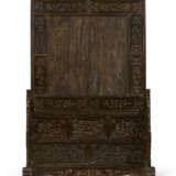 A MAGNIFICENT AND VERY RARE ZITAN FLOOR SCREEN - photo 1