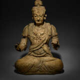 A MAGNIFICENT LARGE CARVED WOOD FIGURE OF SEATED GUANYIN - Foto 1