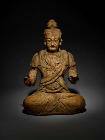 A MAGNIFICENT LARGE CARVED WOOD FIGURE OF SEATED GUANYIN - Foto 9