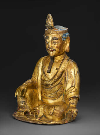 A GILT-BRONZE SEATED FIGURE OF GUANYIN - photo 4