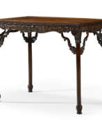 Столы. AN EXTREMELY RARE HUANGHUALI WAISTLESS RECTANGULAR TABLE