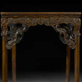 AN EXTREMELY RARE HUANGHUALI WAISTLESS RECTANGULAR TABLE - photo 7