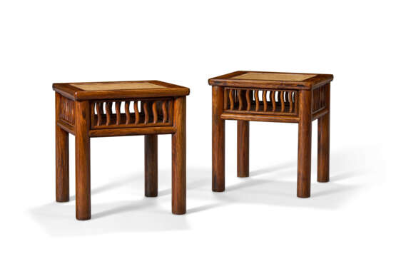 A RARE PAIR OF HUANGHUALI STOOLS - фото 1