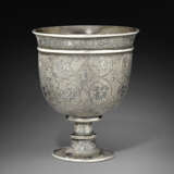A FINELY ENGRAVED SILVER STEM CUP - photo 1
