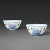A RARE PAIR OF FINELY DECORATED DOUCAI `CHICKEN` CUPS - photo 3