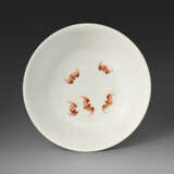 A FAMILLE ROSE YELLOW-GROUND BOWL - photo 5