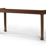 A VERY RARE HUANGHUALI FLUSH-SIDED CORNER-LEG TABLE - photo 1
